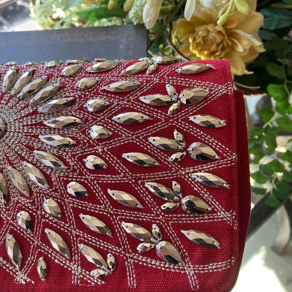 WHBM Evening Bag Red/Silver Jeweled with Silver Chain Shoulder Strap - Picture 4 of 4